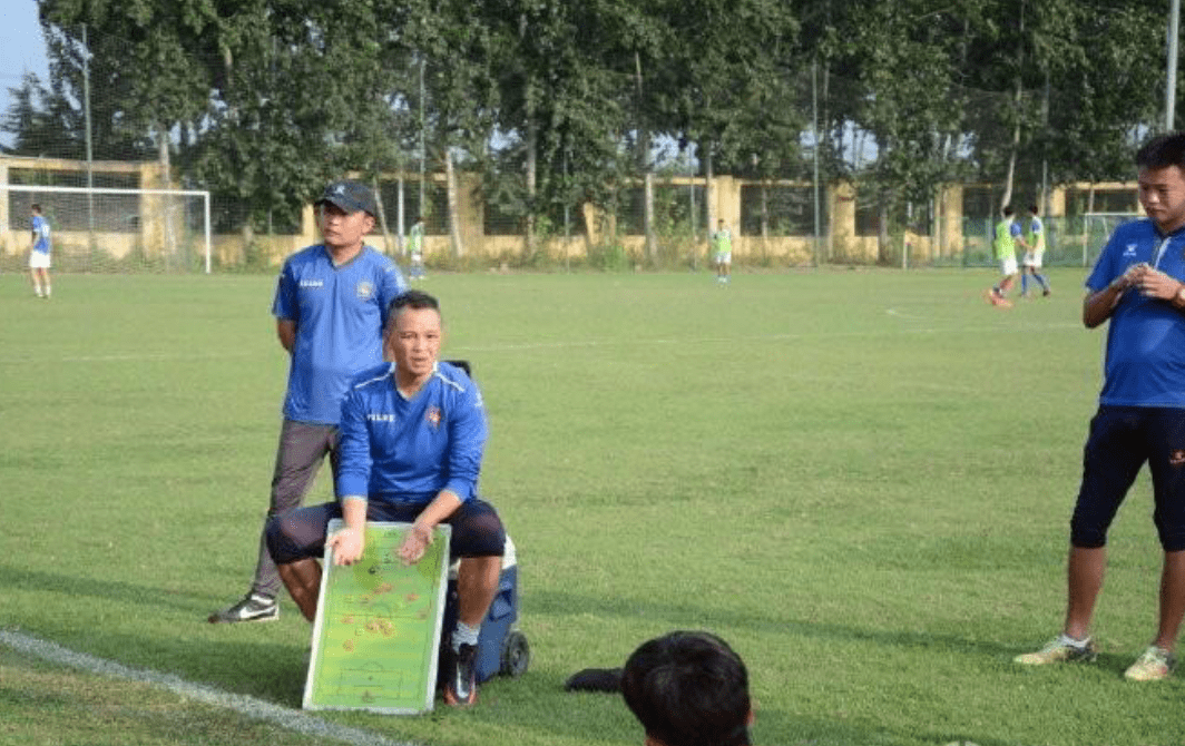 【泛亚电竞】
从足协杯冠军到混迹中乙！昔日劲旅延续7年杂乱 名帅仅带队3场下课(图4)