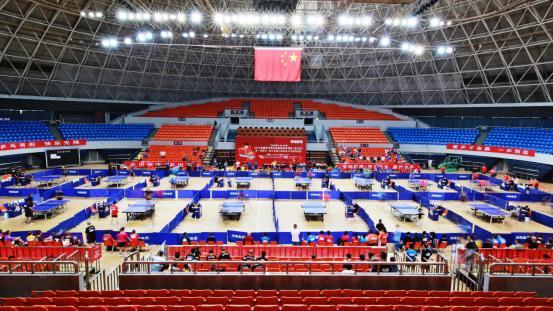 【泛亚电竞平台】
王励勤来了！“全民健身 活力中国”全国乒乓球业余锦标赛开幕！(图1)