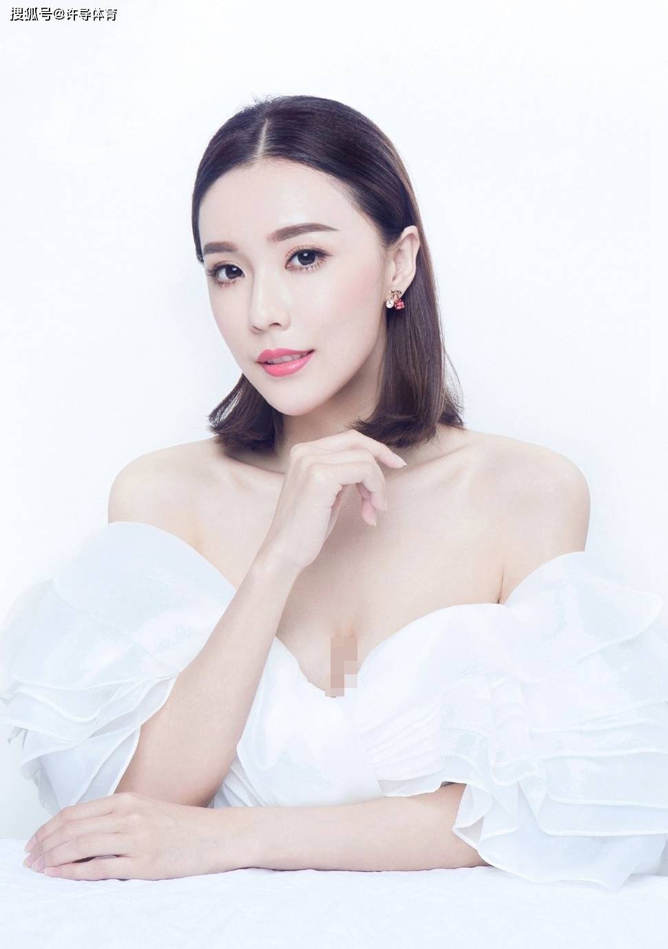 “泛亚电竞平台”
娱乐圈来自1995年的女星 她们个个都是尤物胚子 谁是你的菜(图9)